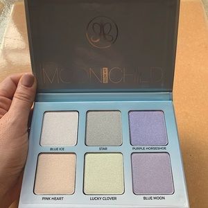 NEW Anastasia Beverly Hills Moonchild Glow Kit